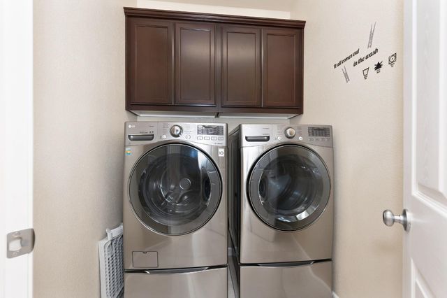 4038 Pinoche Peak Way, Rancho Cordova, CA 95742