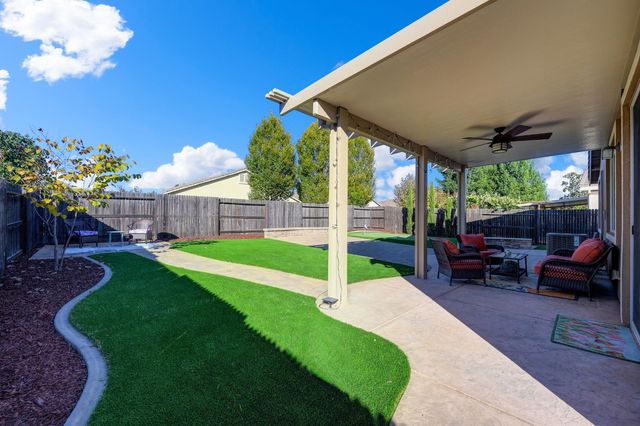 4038 Pinoche Peak Way, Rancho Cordova, CA 95742