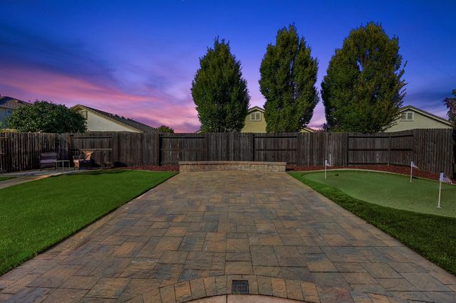4038 Pinoche Peak Way, Rancho Cordova, CA 95742