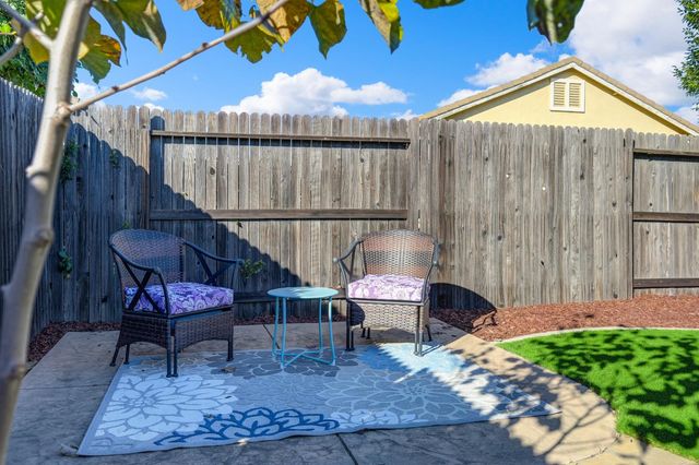 4038 Pinoche Peak Way, Rancho Cordova, CA 95742