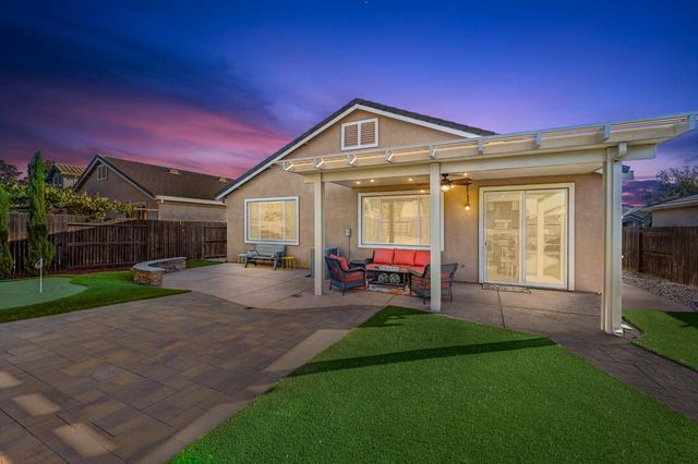 4038 Pinoche Peak Way, Rancho Cordova, CA 95742