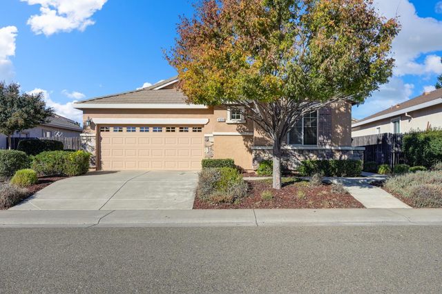 4038 Pinoche Peak Way, Rancho Cordova, CA 95742