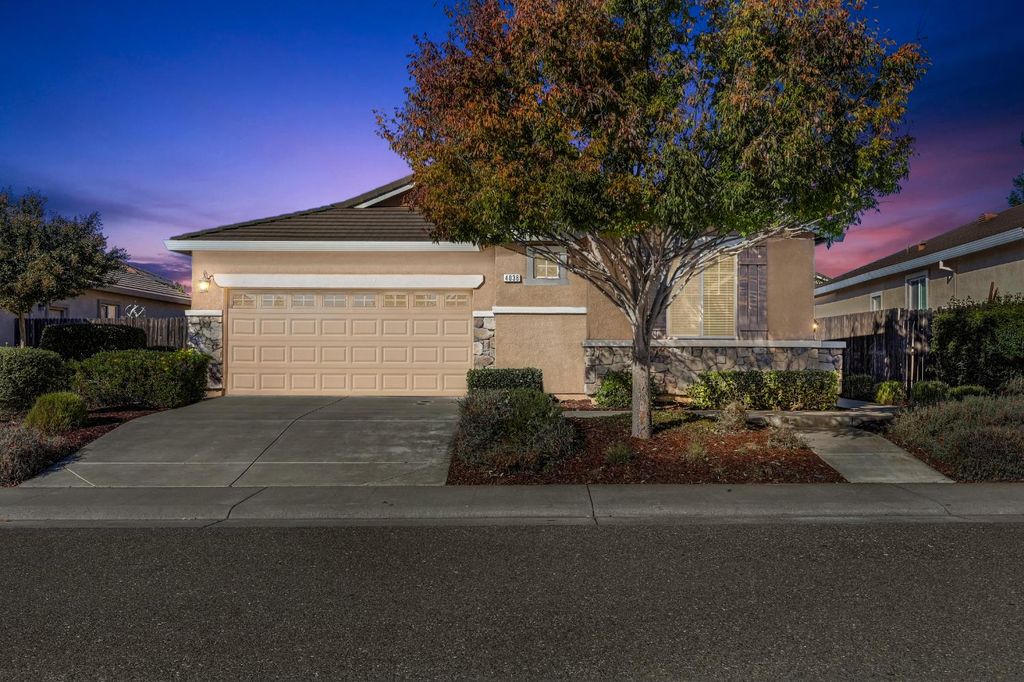 4038 Pinoche Peak Way, Rancho Cordova, CA 95742