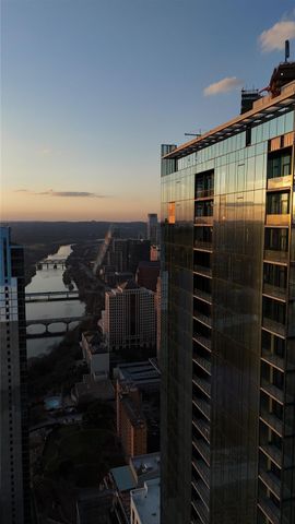 610 Davis ST 5003, Austin, TX 78701