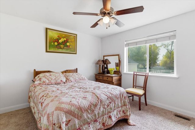 6237 W 4600 S, Hooper, UT 84315