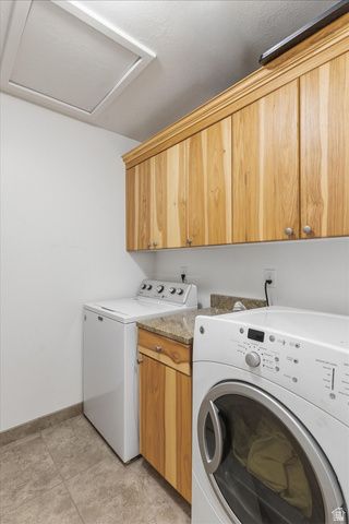 6237 W 4600 S, Hooper, UT 84315
