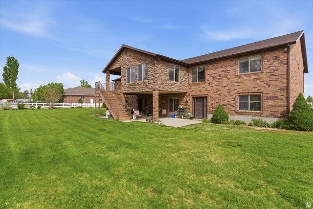6237 W 4600 S, Hooper, UT 84315