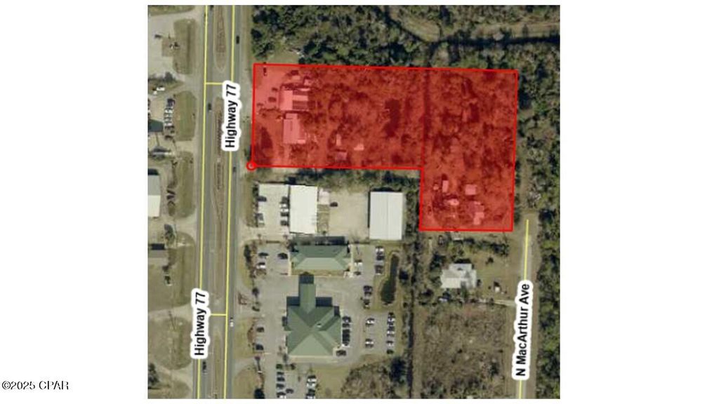 2805 N Macarthur Avenue, Panama City, FL 32405