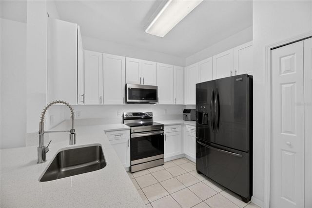 9212 RIVER ROCK LANE, Riverview, FL 33578