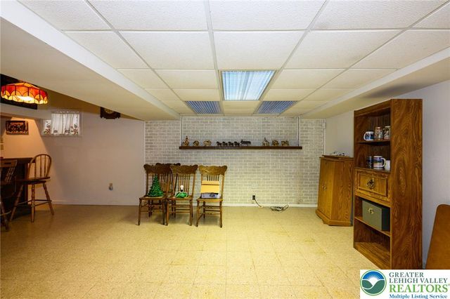 385 Apollo Drive, Bethlehem City, PA 18017