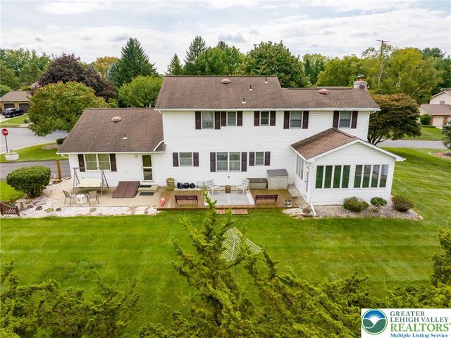 385 Apollo Drive, Bethlehem City, PA 18017