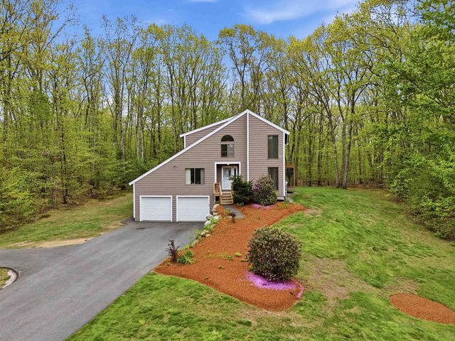 35 Pilgrim Circle, Hampstead, NH 03826