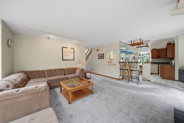 35 Pilgrim Circle, Hampstead, NH 03826