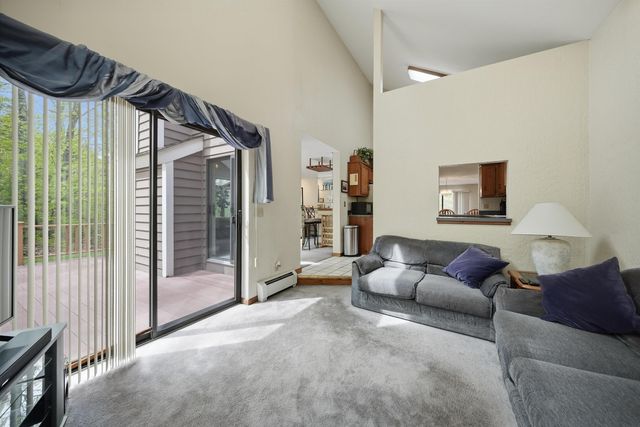 35 Pilgrim Circle, Hampstead, NH 03826