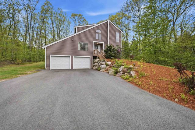 35 Pilgrim Circle, Hampstead, NH 03826