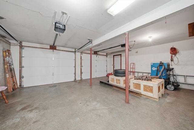 35 Pilgrim Circle, Hampstead, NH 03826