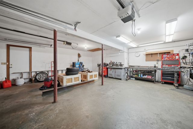 35 Pilgrim Circle, Hampstead, NH 03826