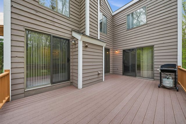 35 Pilgrim Circle, Hampstead, NH 03826