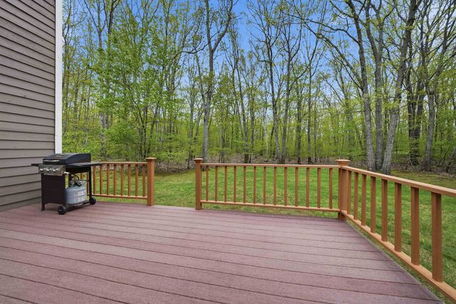 35 Pilgrim Circle, Hampstead, NH 03826