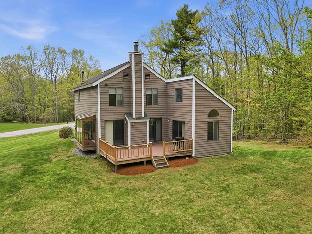 35 Pilgrim Circle, Hampstead, NH 03826