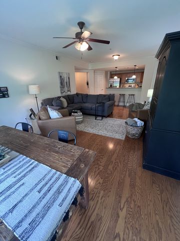 3201 Aspen Grove Dr Apt D3, Franklin, TN 37067