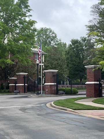 3201 Aspen Grove Dr Apt D3, Franklin, TN 37067