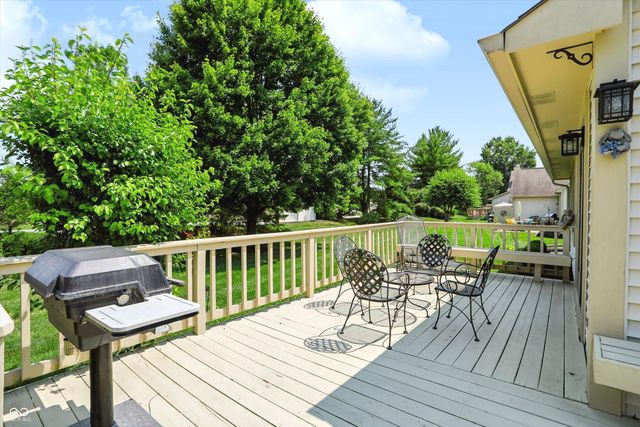 295 Carriage Court, Franklin, IN 46131