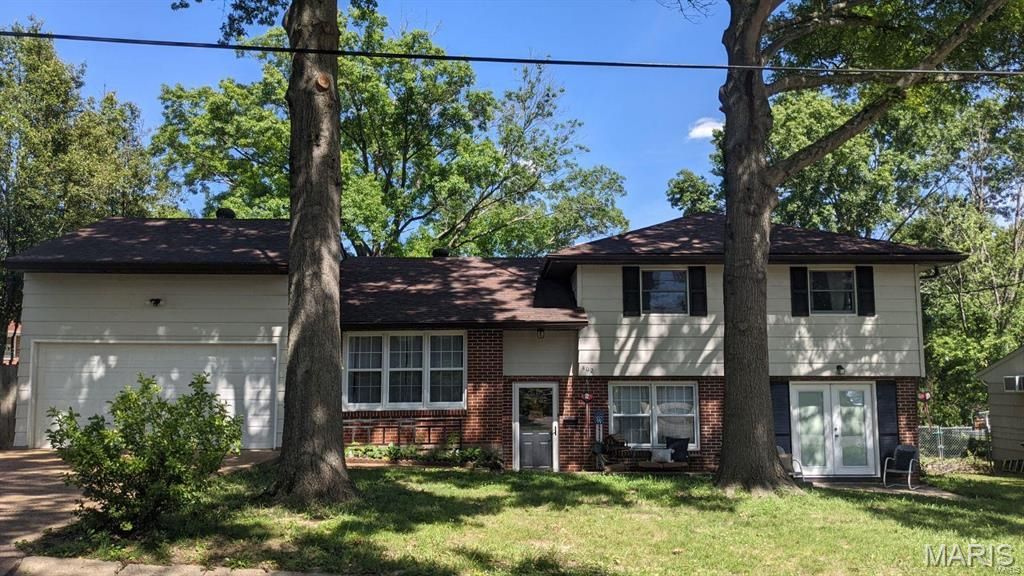 402 Gruber Avenue, Union, MO 63084