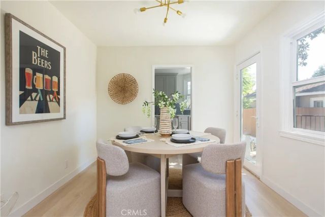 210 N Naomi, Burbank, CA 91505