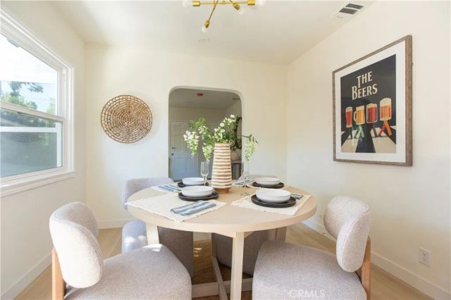 210 N Naomi, Burbank, CA 91505