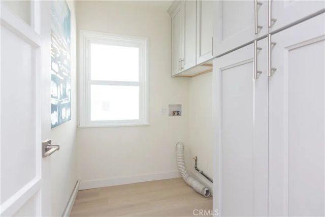 210 N Naomi, Burbank, CA 91505