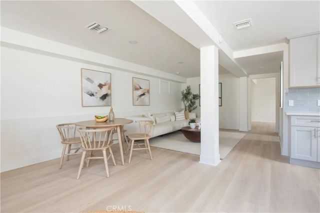 210 N Naomi, Burbank, CA 91505