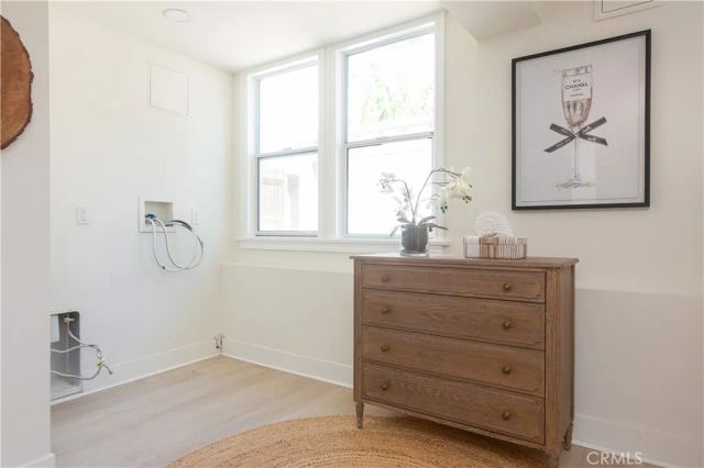 210 N Naomi, Burbank, CA 91505