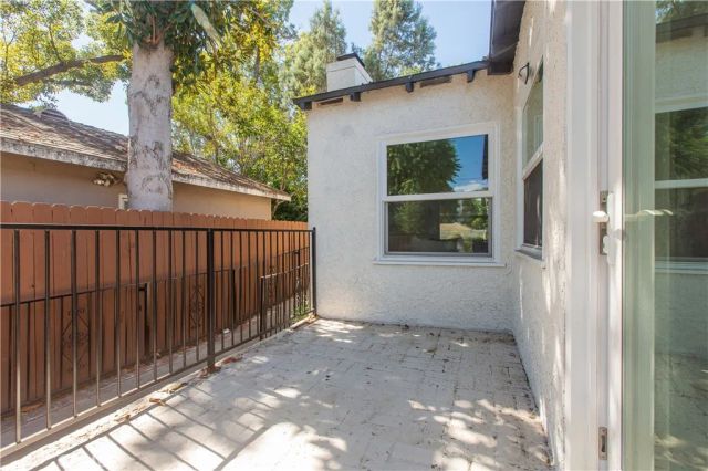 210 N Naomi, Burbank, CA 91505