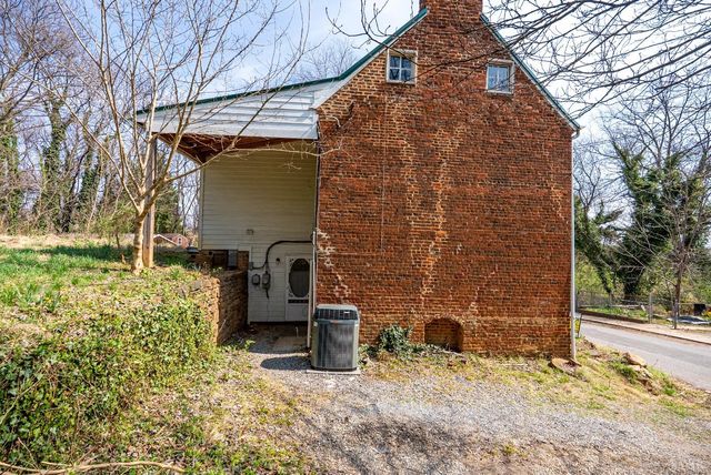 911 6th Street, Lynchburg, VA 24504