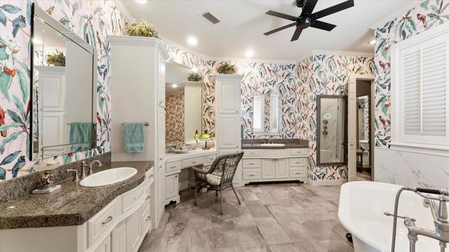 18703 Palm Beach Boulevard, Conroe, TX 77356