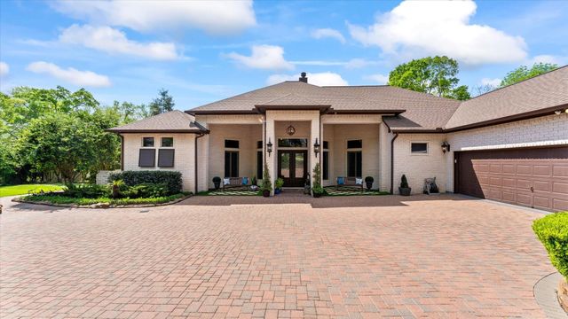 18703 Palm Beach Boulevard, Conroe, TX 77356