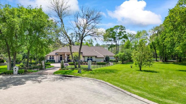 18703 Palm Beach Boulevard, Conroe, TX 77356