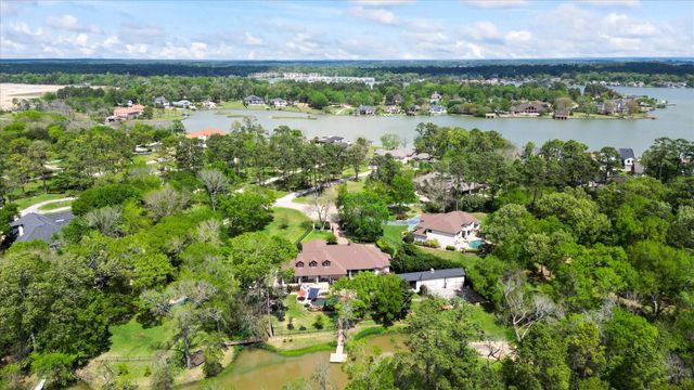 18703 Palm Beach Boulevard, Conroe, TX 77356