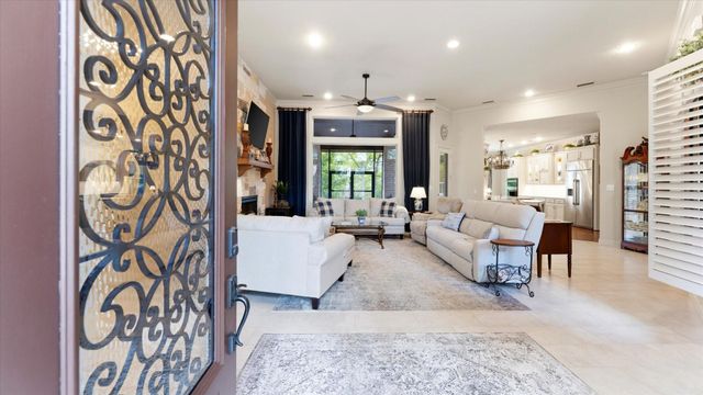 18703 Palm Beach Boulevard, Conroe, TX 77356