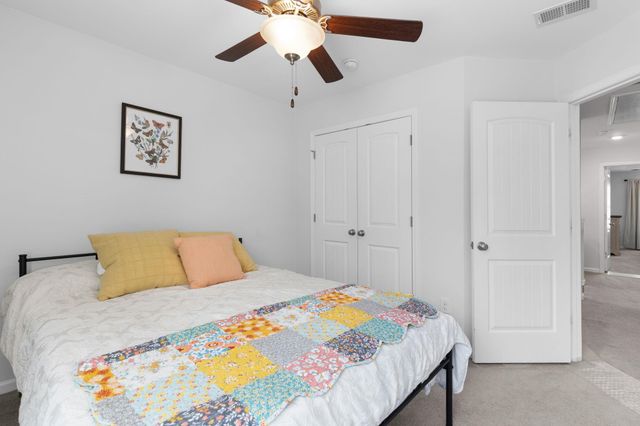 712 Hayden Lane, Inman, SC 29349
