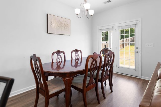 712 Hayden Lane, Inman, SC 29349