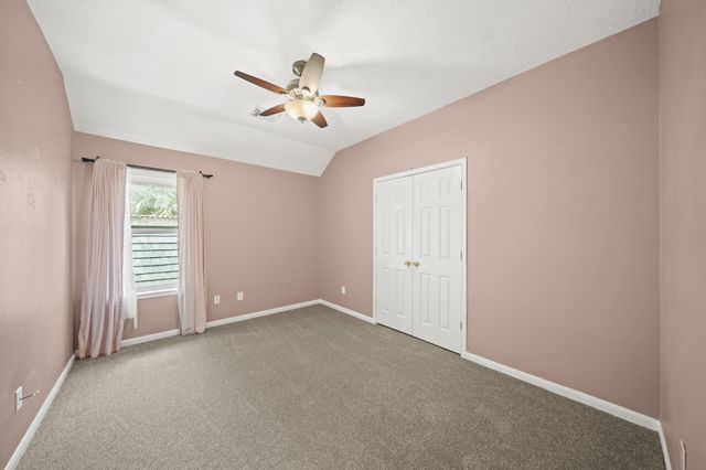 4926 Quiet Canyon Drive, Friendswood, TX 77546