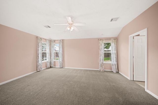 4926 Quiet Canyon Drive, Friendswood, TX 77546