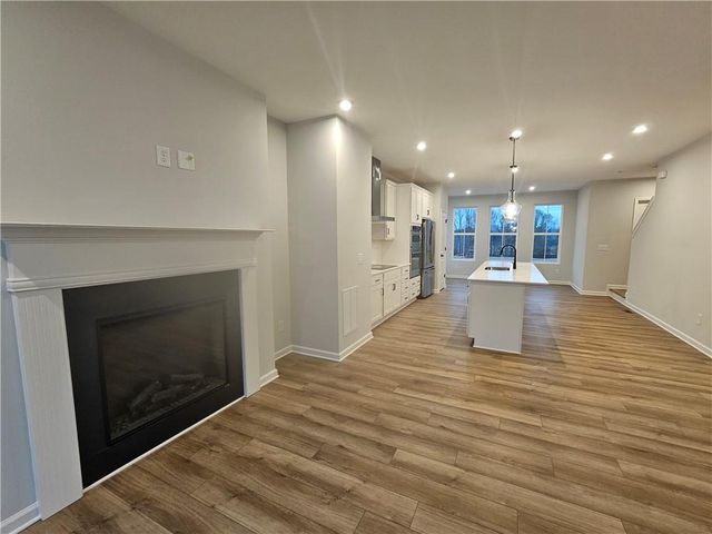 2859 Beacon Bend Crossing, Lawrenceville, GA 30043