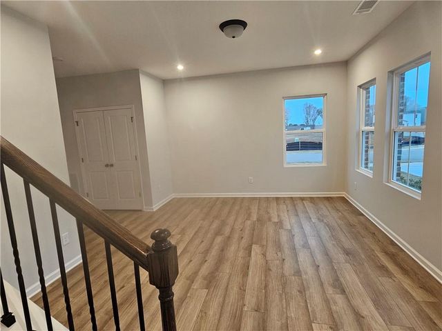 2859 Beacon Bend Crossing, Lawrenceville, GA 30043