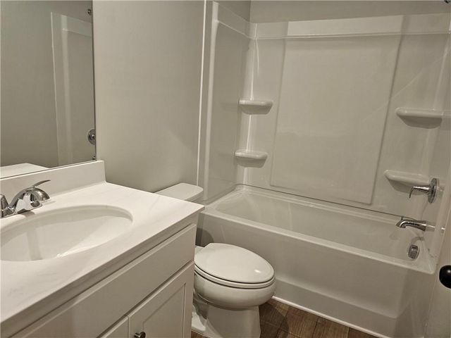 2859 Beacon Bend Crossing, Lawrenceville, GA 30043