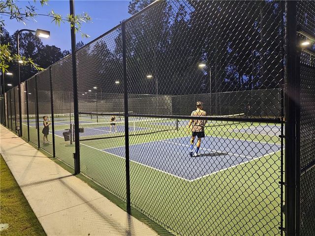 2859 Beacon Bend Crossing, Lawrenceville, GA 30043