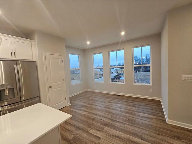 2859 Beacon Bend Crossing, Lawrenceville, GA 30043