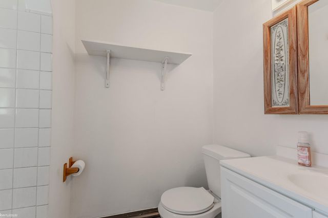 22488 Piper Avenue, Eastpointe, MI 48021